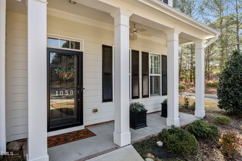 1050 Perdue Dr, Chapel Hill, NC 27517