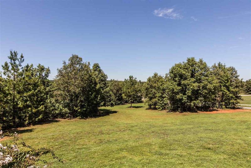 1050 Poplar Forest Ln, Pittsboro, NC 27312