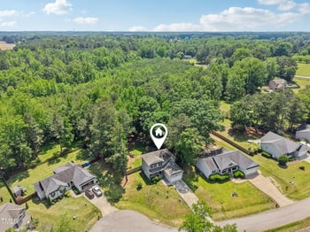 10504 Carsons Creek Dr, Zebulon, NC 27597