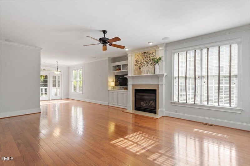 10507 Bedfordtown Dr, Raleigh, NC 27614
