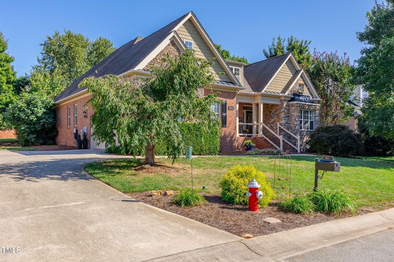 1051 Doolin St, Burlington, NC 27215