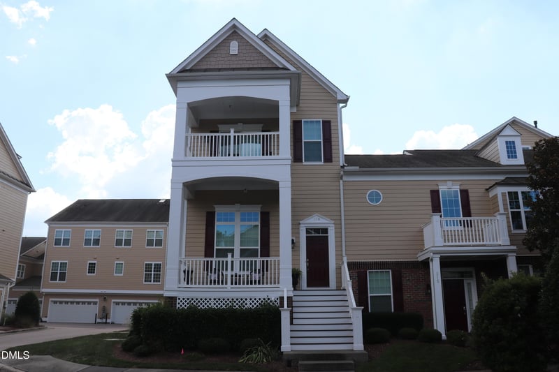 10510 Sablewood Dr #116, Raleigh, NC 27617
