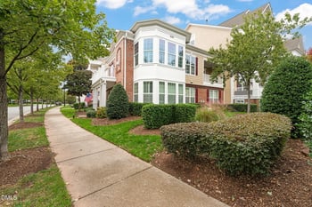 10510 Sablewood Dr #206, Raleigh, NC 27617