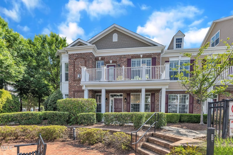 10511 Sablewood Dr #107, Raleigh, NC 27617