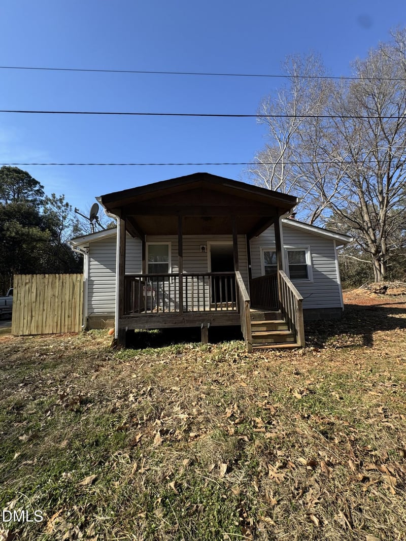 10518 Robinson Ave, Raleigh, NC 27603
