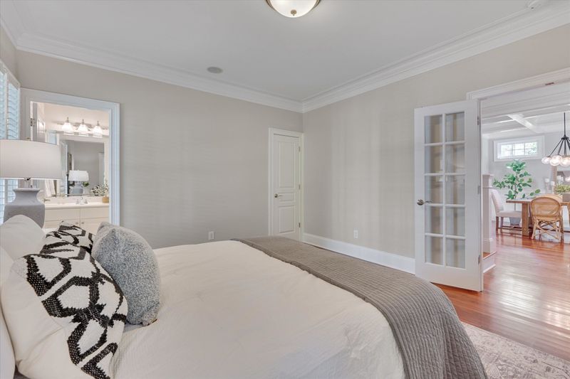 10519 Bedfordtown Dr, Raleigh, NC 27614
