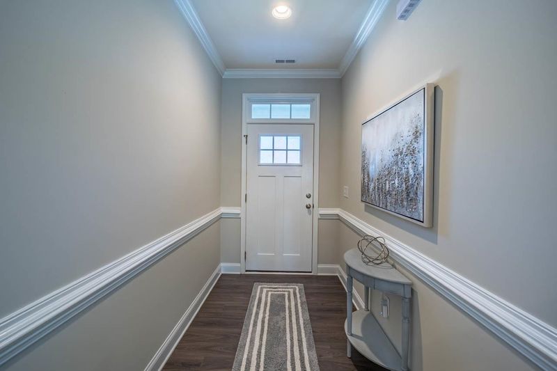 1052 Brennan Green Ct, Morrisville, NC 27560