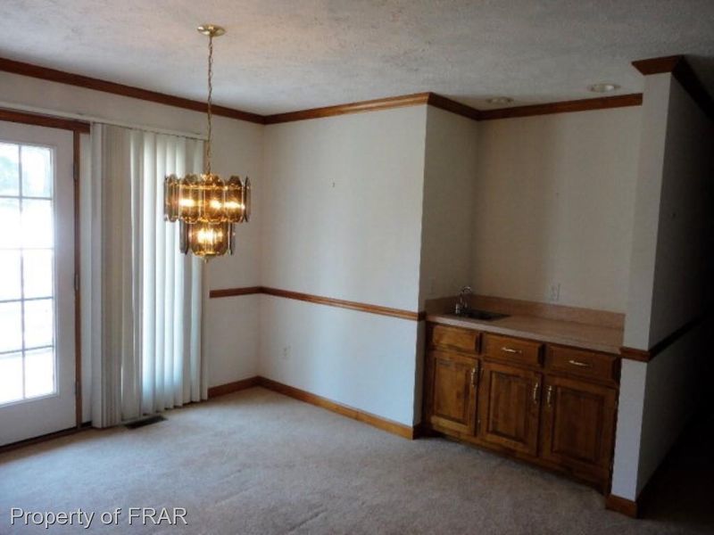 1052 S Franklin, Sanford, NC 27330