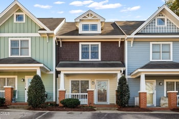 1052 Mica Lamp Ct, Apex, NC 27502