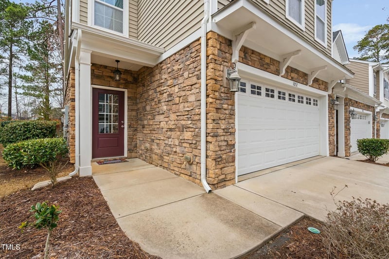 1052 Monmouth Loop, Cary, NC 27513