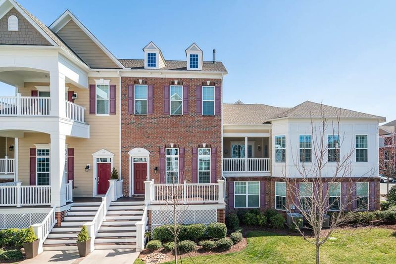 10520 Sablewood Dr #108, Raleigh, NC 27617