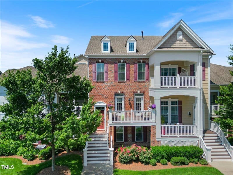 10520 Sablewood Dr, Raleigh, NC 27617
