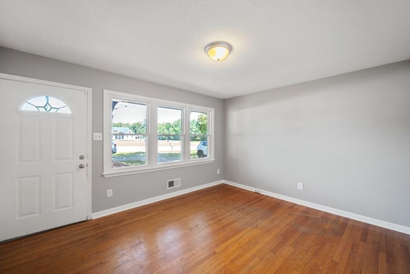 10524 Ten Ten Rd, Raleigh, NC 27603