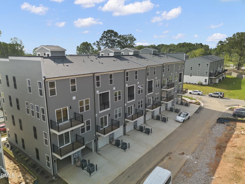 10528 Pleasant Branch Dr #101, Raleigh, NC 27614