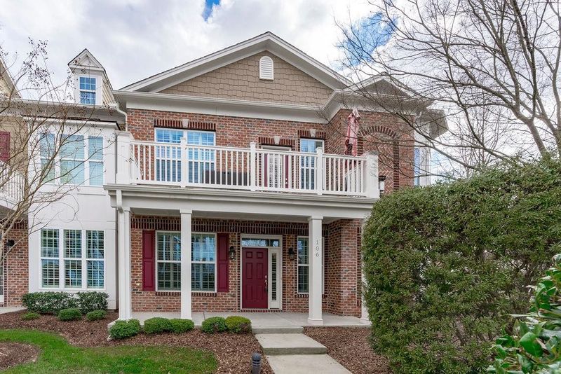 10529 Sablewood Dr #106, Raleigh, NC 27617