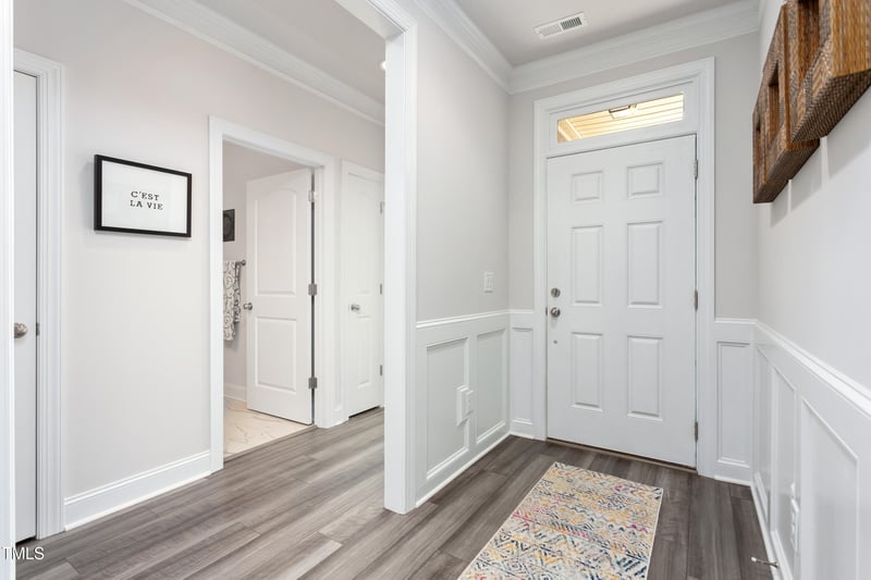 1053 Beechcraft Dr #124, Mebane, NC 27302