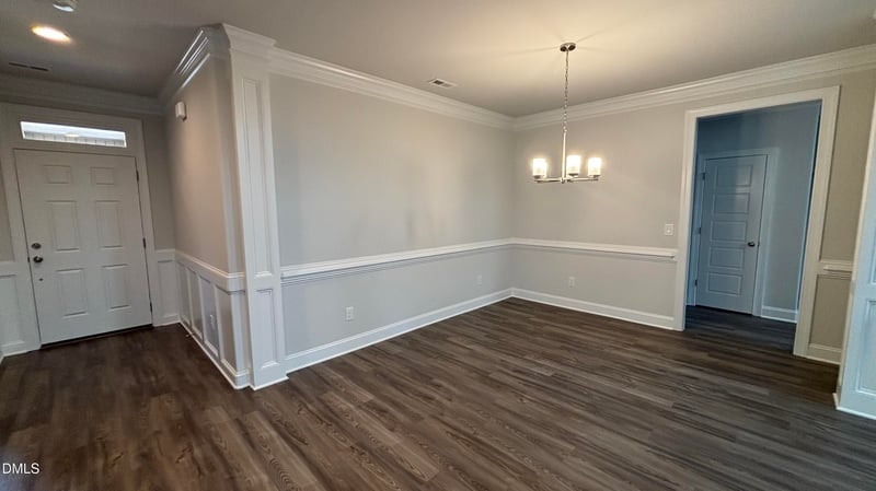 1053 Beechcraft Dr #124, Mebane, NC 27302