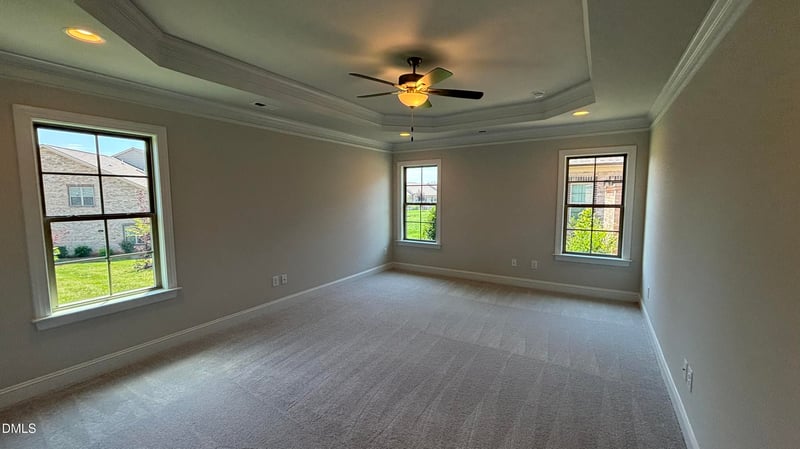 1053 Beechcraft Dr #124, Mebane, NC 27302