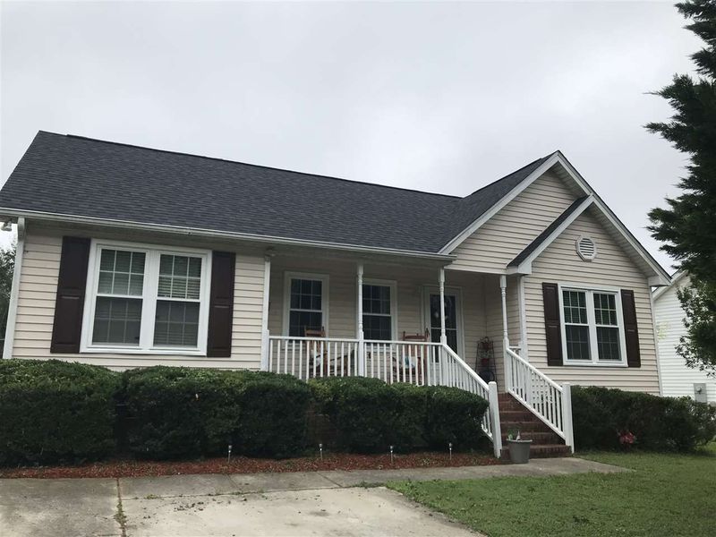 1053 Holly Pointe Dr, Wendell, NC 27591
