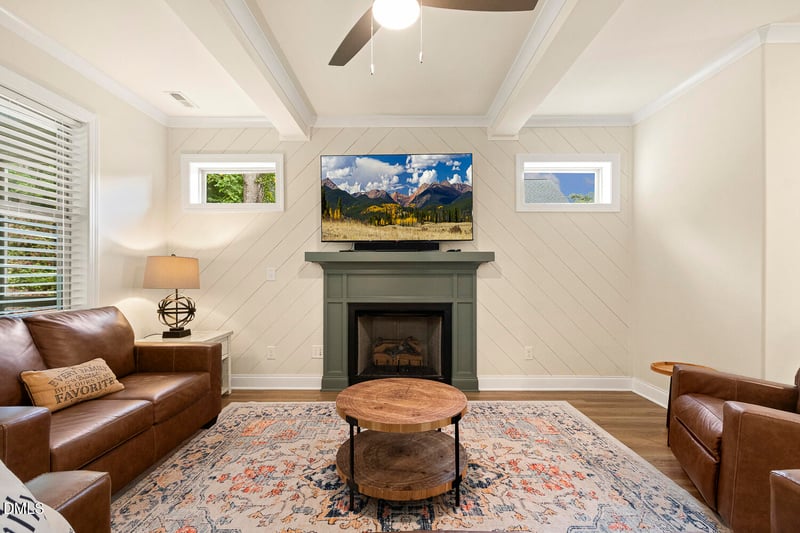 1053 Lukestone Dr, Fuquay Varina, NC 27526