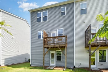 1053 Shoreside Dr, Durham, NC 27713