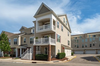 10530 Sablewood Dr #101, Raleigh, NC 27617