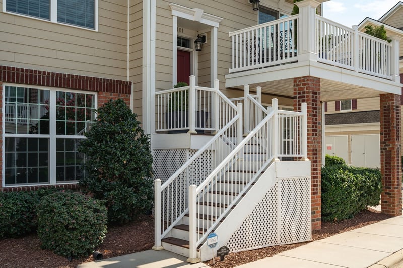 10530 Sablewood Dr #101, Raleigh, NC 27617
