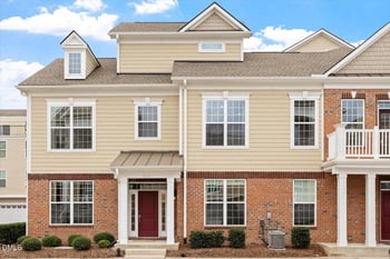 10530 Sablewood Dr #215, Raleigh, NC 27617