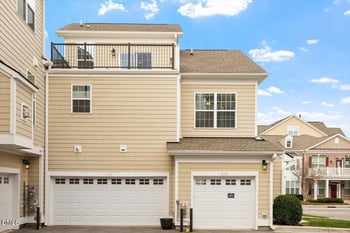 10530 Sablewood Dr #215, Raleigh, NC 27617