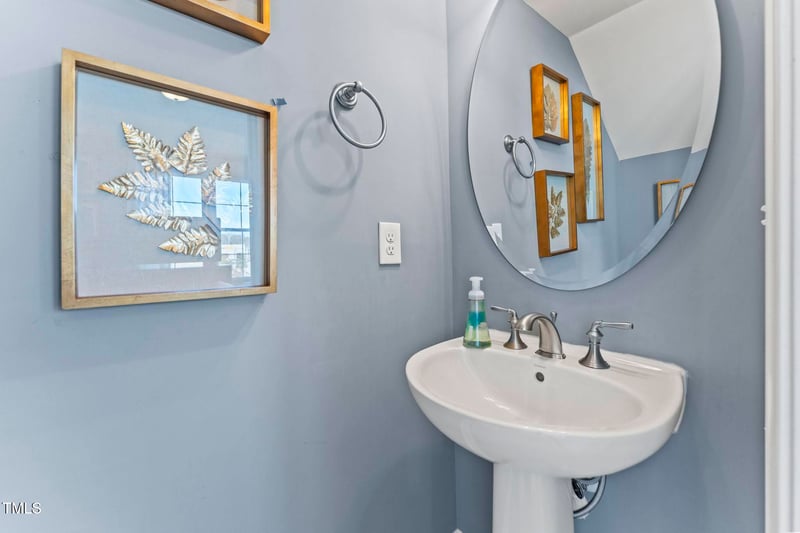 10531 Pleasant Branch Dr #101, Raleigh, NC 27614