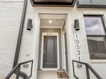 10531 Pleasant Branch Dr #201, Raleigh, NC 27614