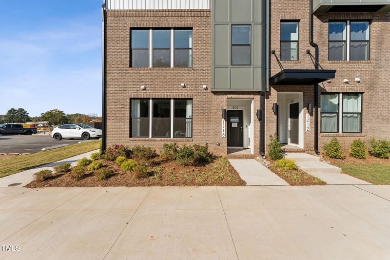 10535 Pleasant Branch Dr #101, Raleigh, NC 27614