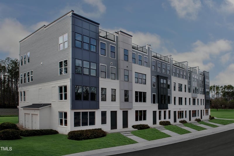 10535 Pleasant Branch Dr #201, Raleigh, NC 27614