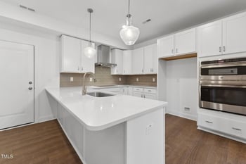 10535 Pleasant Branch Dr, Raleigh, NC 27614