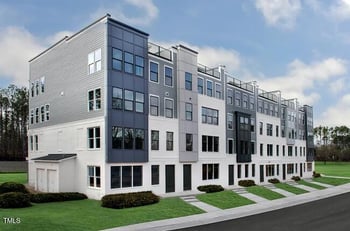 10537 Pleasant Branch Dr #201, Raleigh, NC 27614
