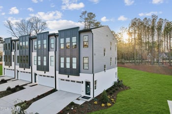 10538 Pleasant Branch Dr, Raleigh, NC 27614