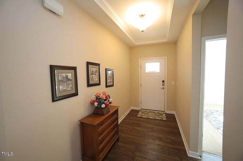 1054 Steinbeck Dr, Durham, NC 27703