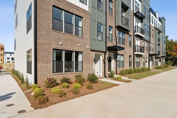 10543 Pleasant Branch Dr #101, Raleigh, NC 27614