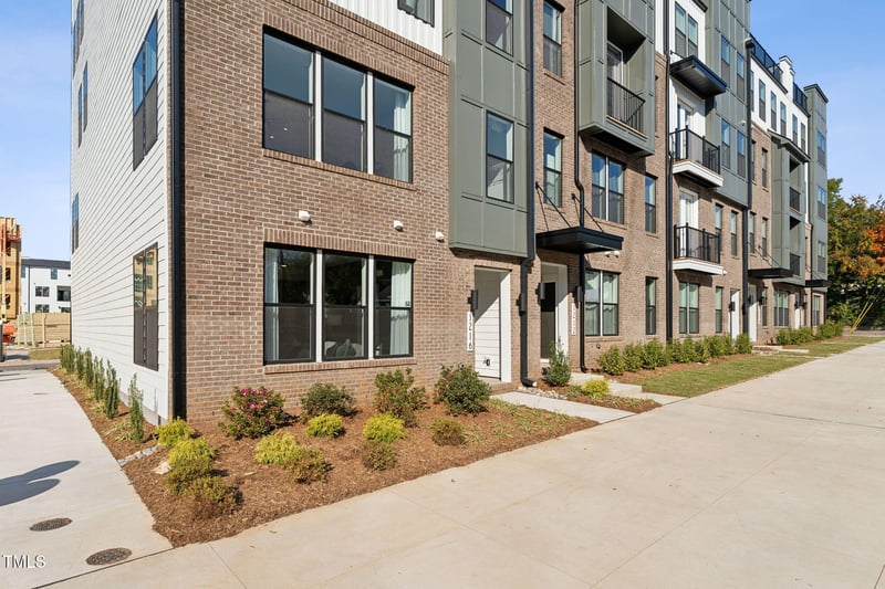 10543 Pleasant Branch Dr #101, Raleigh, NC 27614