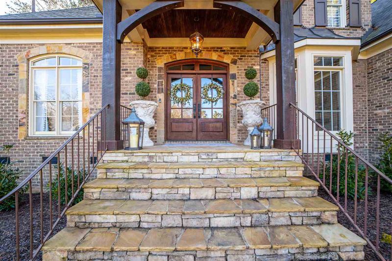 10544 Byrum Woods Dr, Raleigh, NC 27613