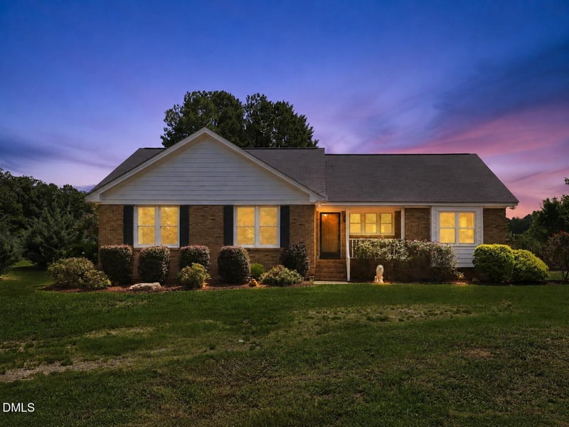 10545 Oakley Rd, Zebulon, NC 27597