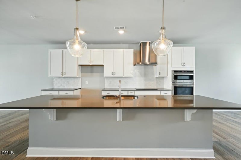 10547 Pleasant Branch Dr #201, Raleigh, NC 27614