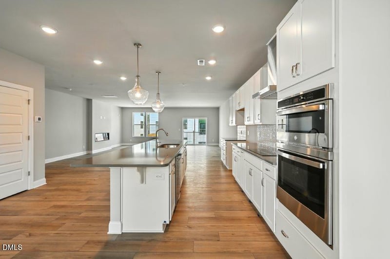 10547 Pleasant Branch Dr #201, Raleigh, NC 27614