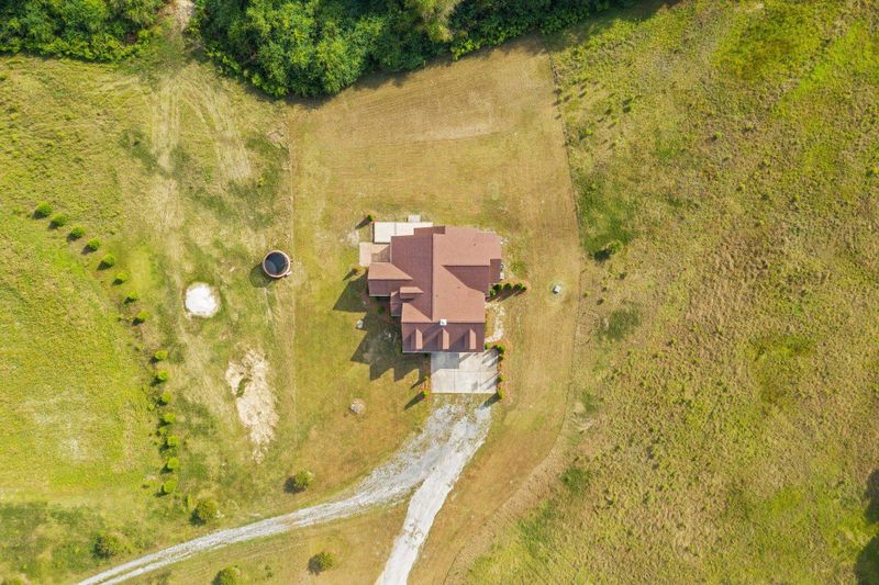 1055 Fleming Rd, Coats, NC 27521
