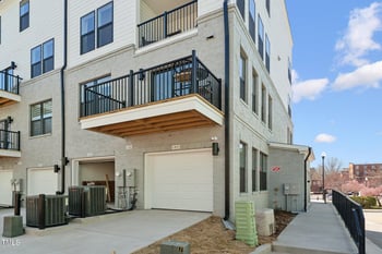 10553 Pleasant Branch Dr #101, Raleigh, NC 27614