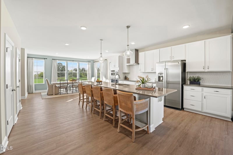 10553 Pleasant Branch Dr #201, Raleigh, NC 27614