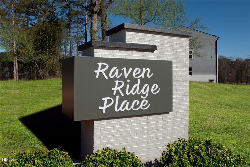 10553 Pleasant Branch Dr #201, Raleigh, NC 27614