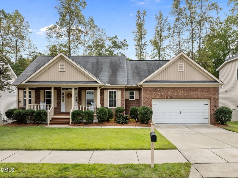 1056 Lukestone Dr, Fuquay Varina, NC 27526