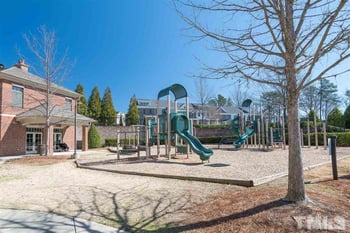 1056 Residents Club Dr, Cary, NC 27519