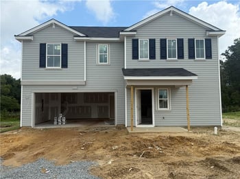 1056 Sapphire Stone Ln, Hope Mills, NC 28348